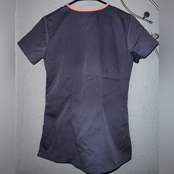 Dark grey scrub top - Picture 2 of 5